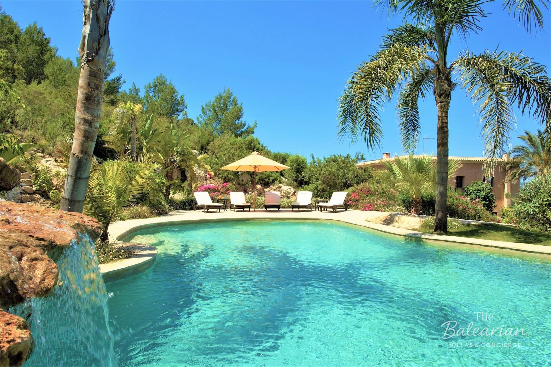 Villa Cascada Ibiza – villa in Santa Eulària, Ibiza